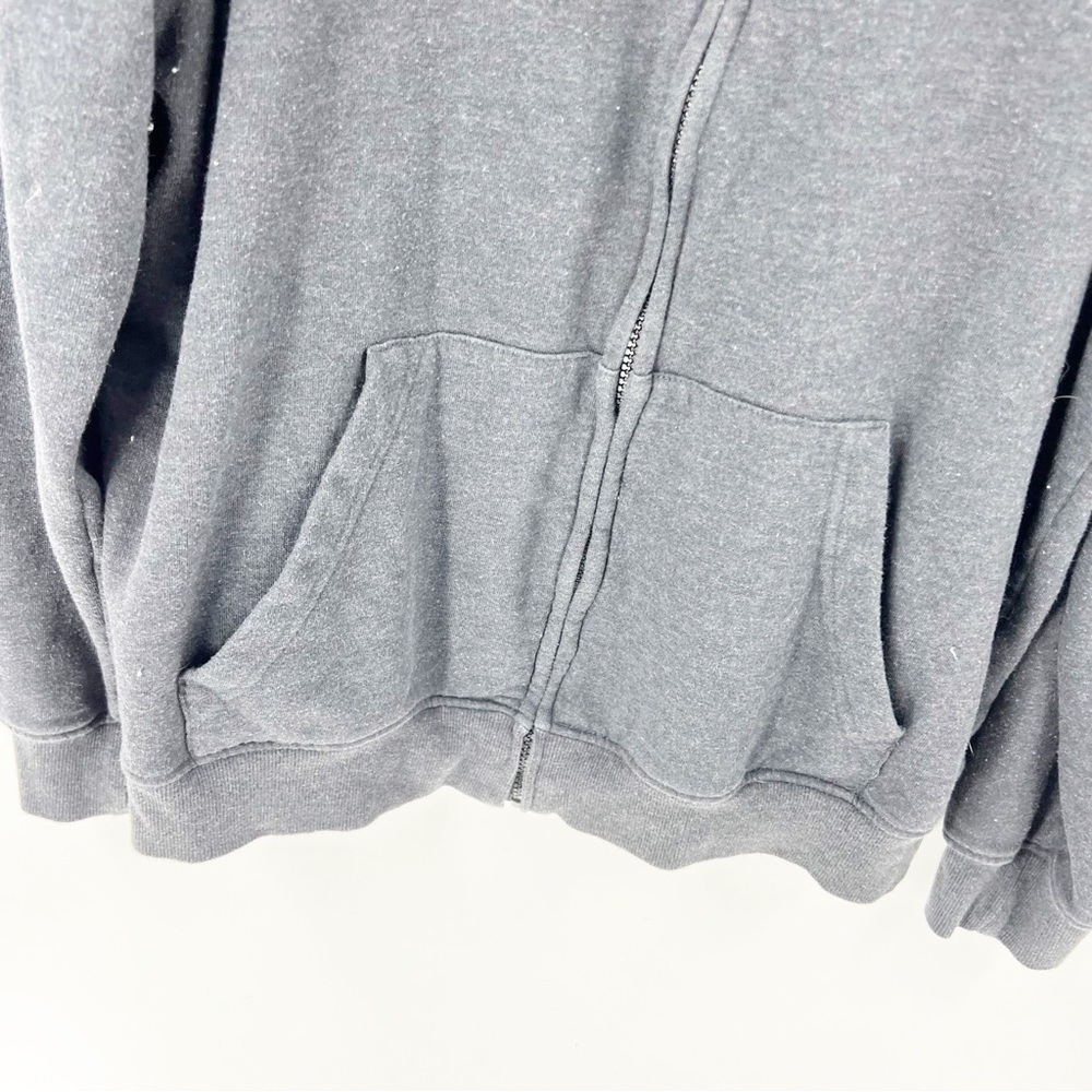 ✅ Well Worn PRIDE Clothing Sweatshirt LOVE Hoodie Gray w/LOVE graphic SIZE LARGE - Picture 3 of 6